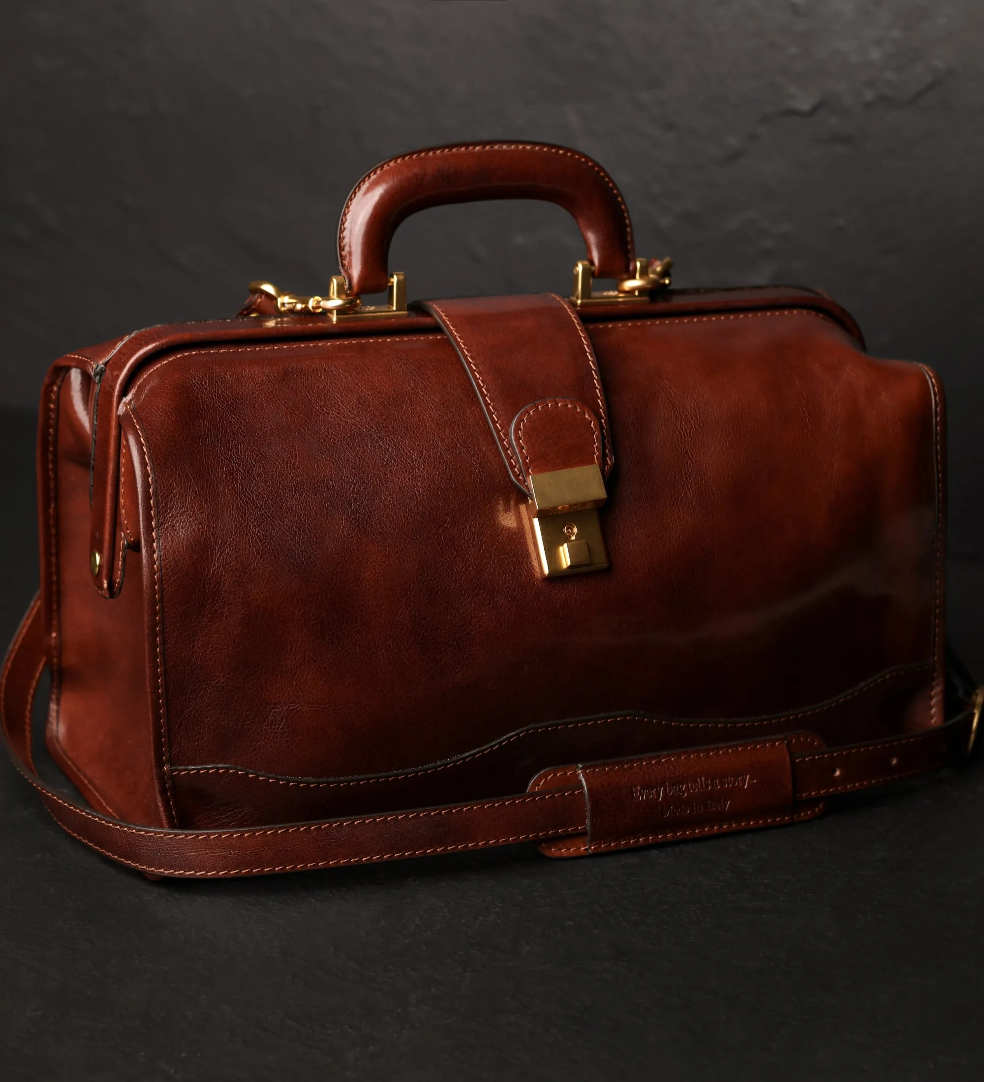 Small Leather Doctor Bag - David Copperfield