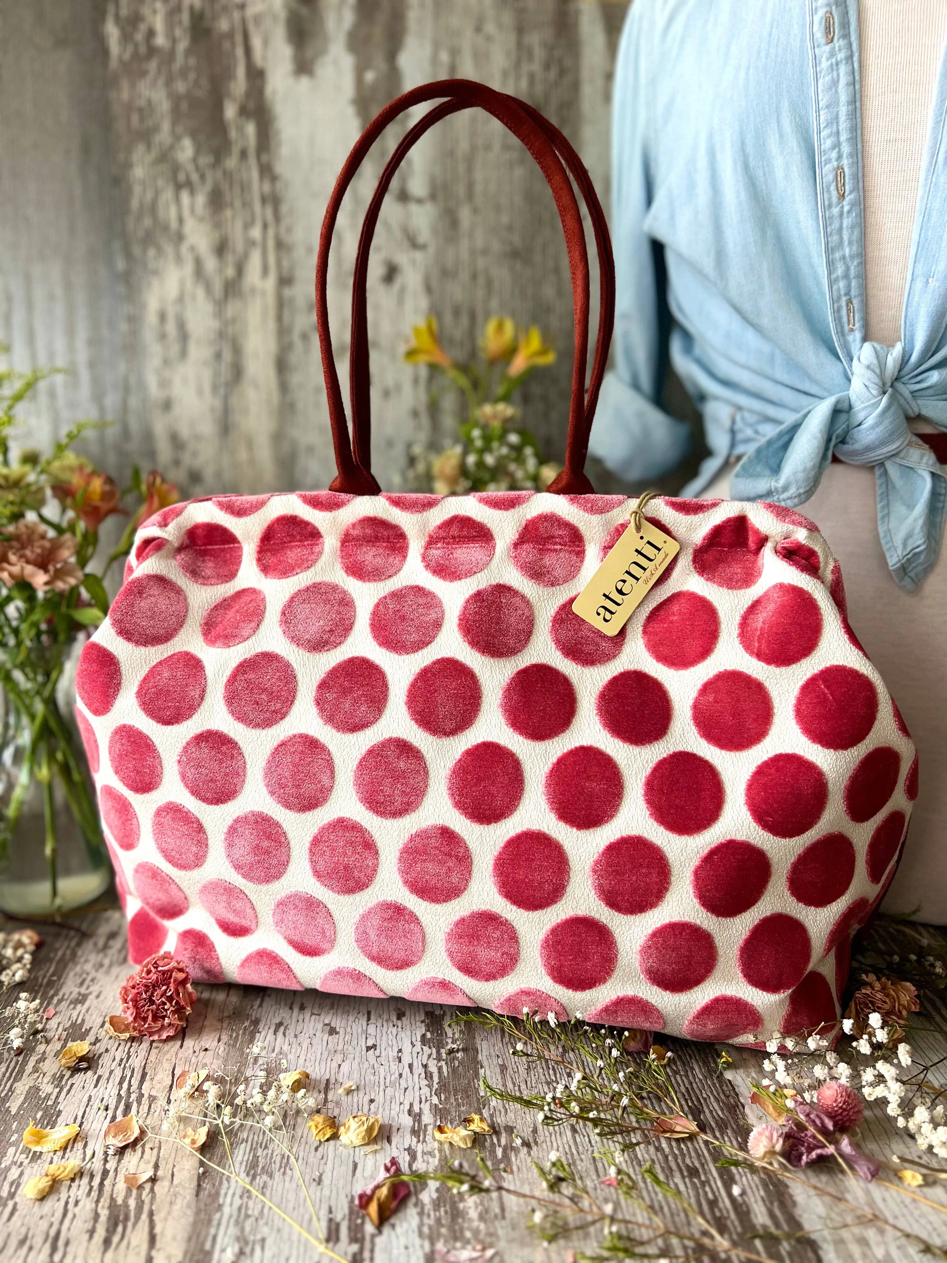 Spot on Rose Pioneer Doctor Bag